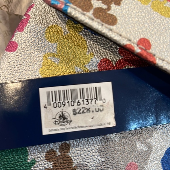 Dooney and Bourke Disney Crossbody - Picture 4 of 9